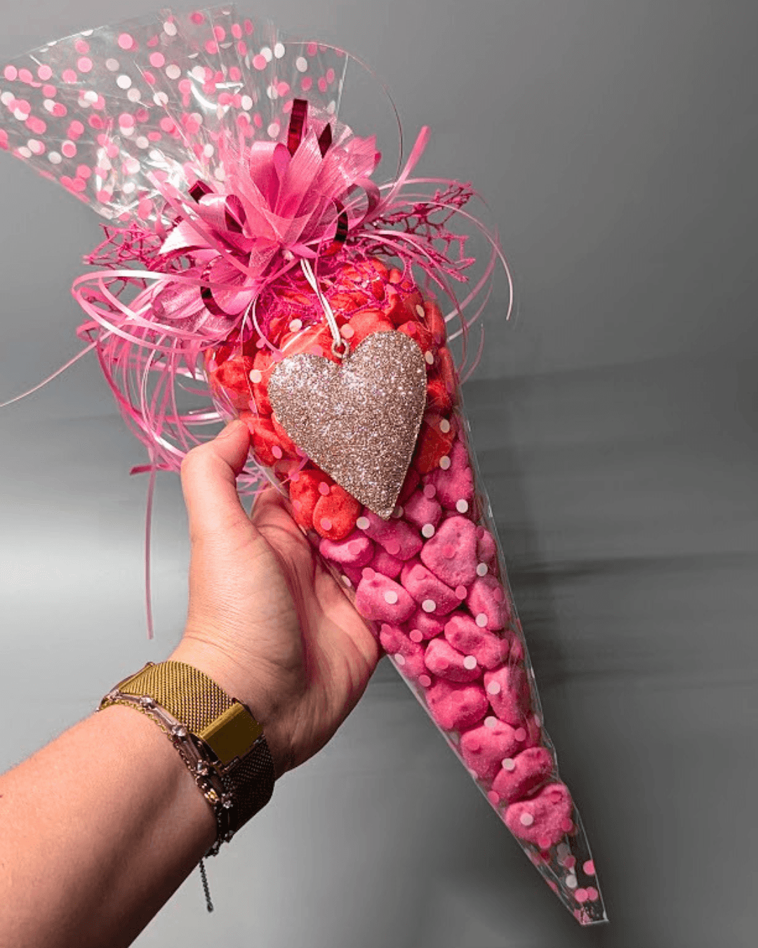Kornout HARIBO s jahůdkou a třešní  335 g a TŘPYTIVÝM SRDCEM