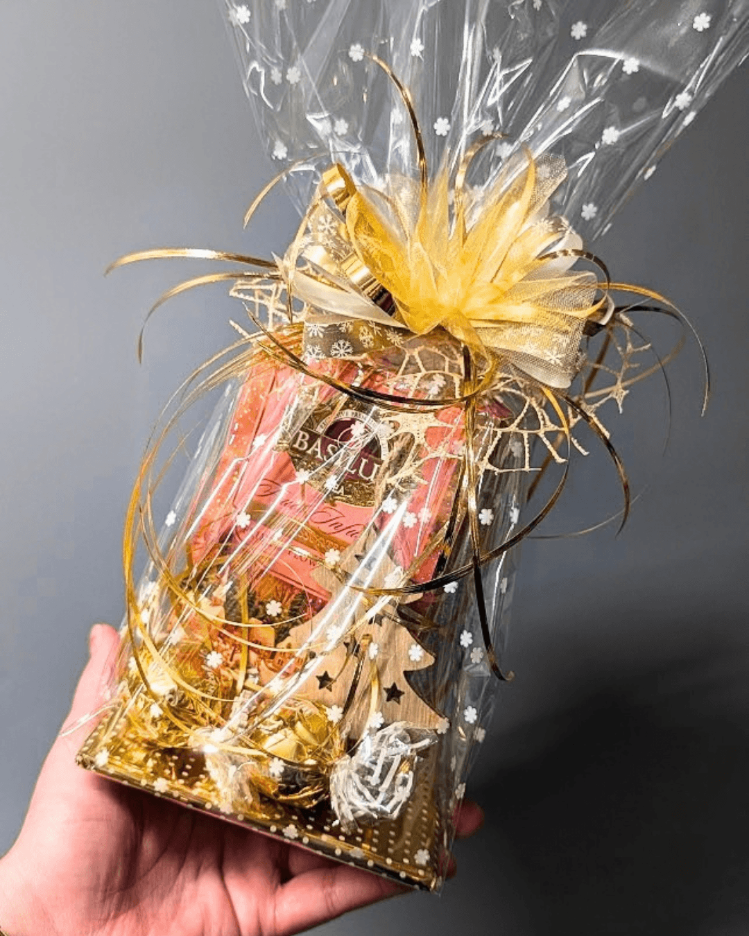 VÁNOCE-Dárkový balíček čaj BASILUR FRUIT ASSORTED (mix ovocných čajů)