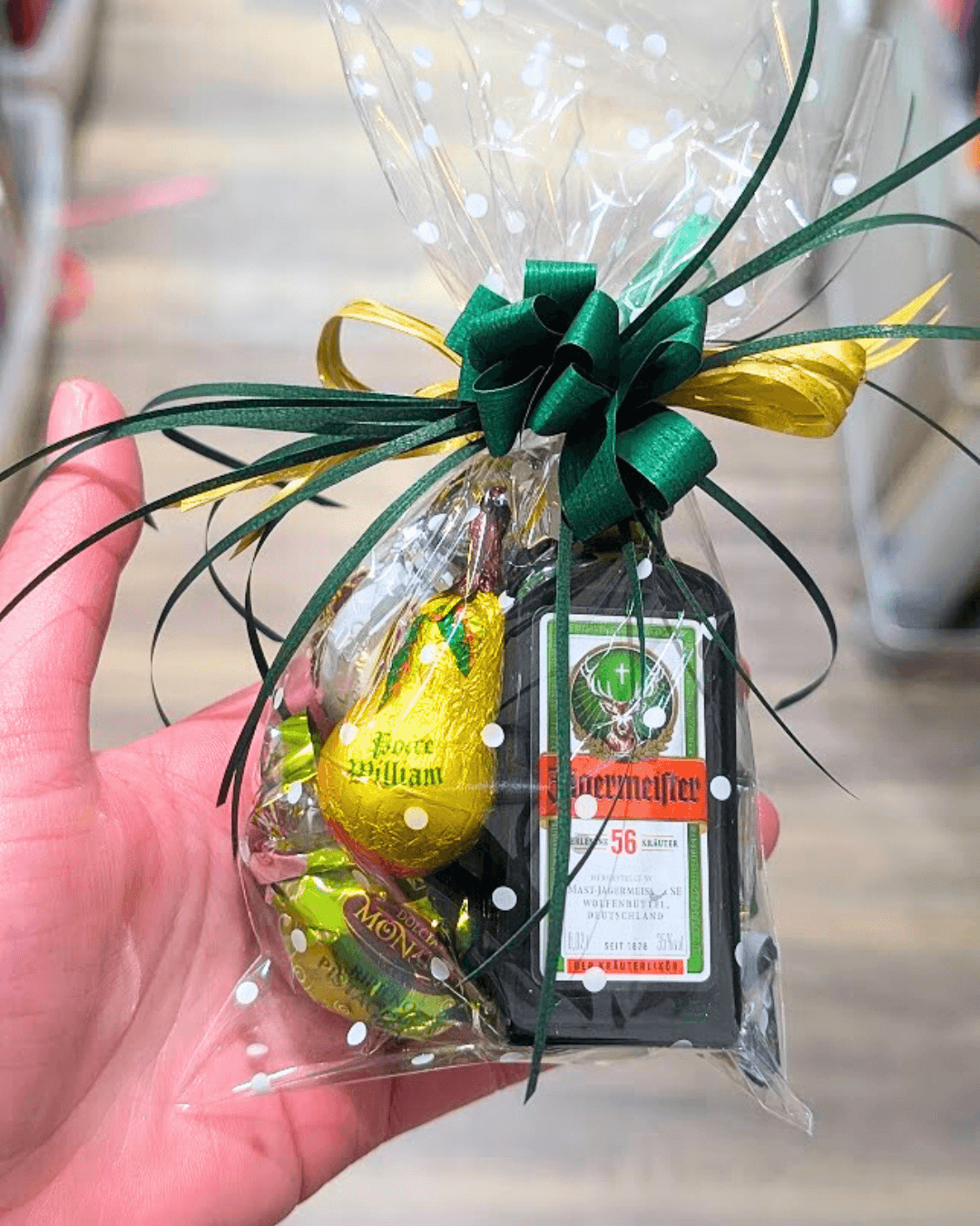 Mini dárkový balíček Jägermeister pro pány (alkohol)