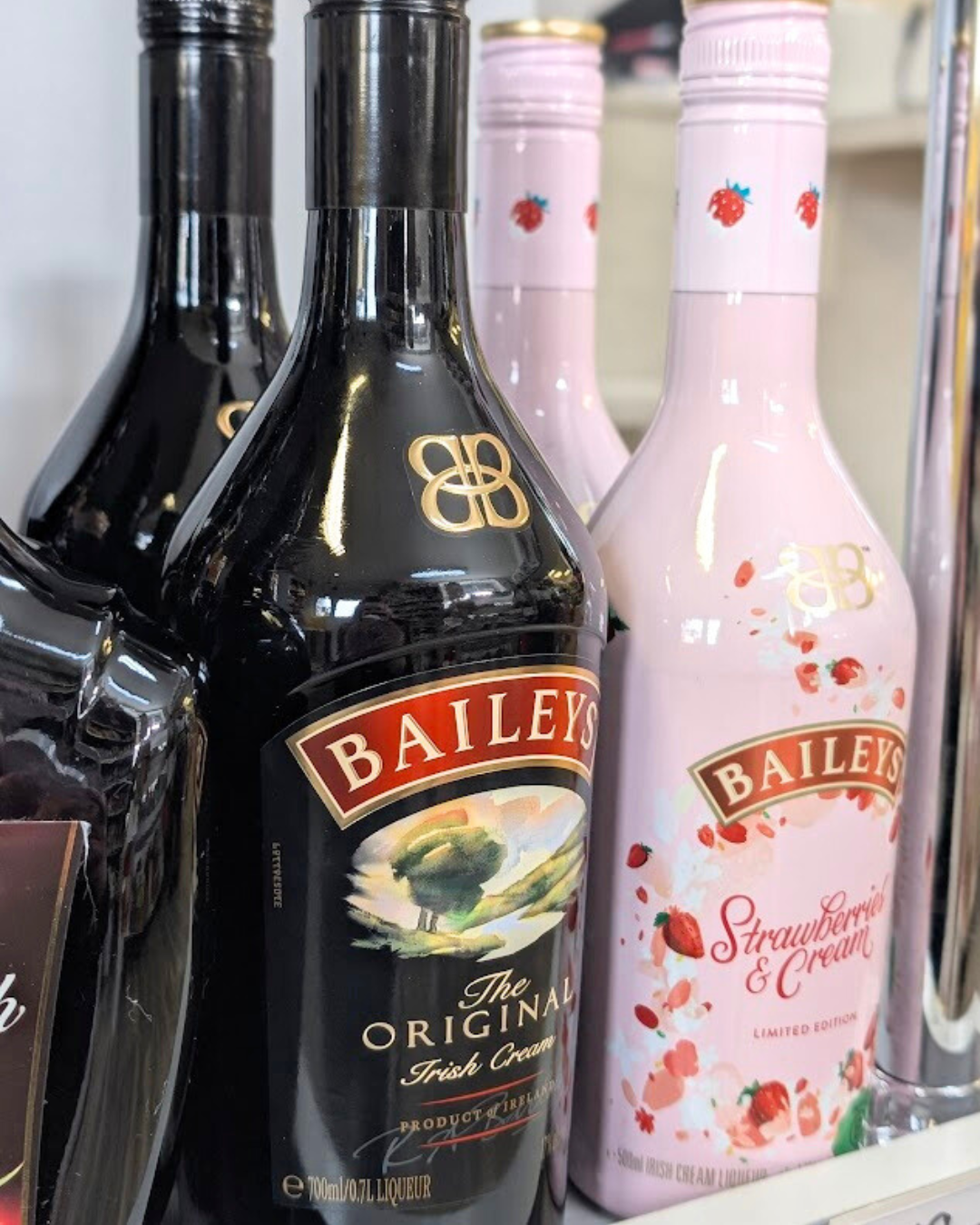 BAILEYS Strawberries & Cream Krémový jahodový likér 0,5l